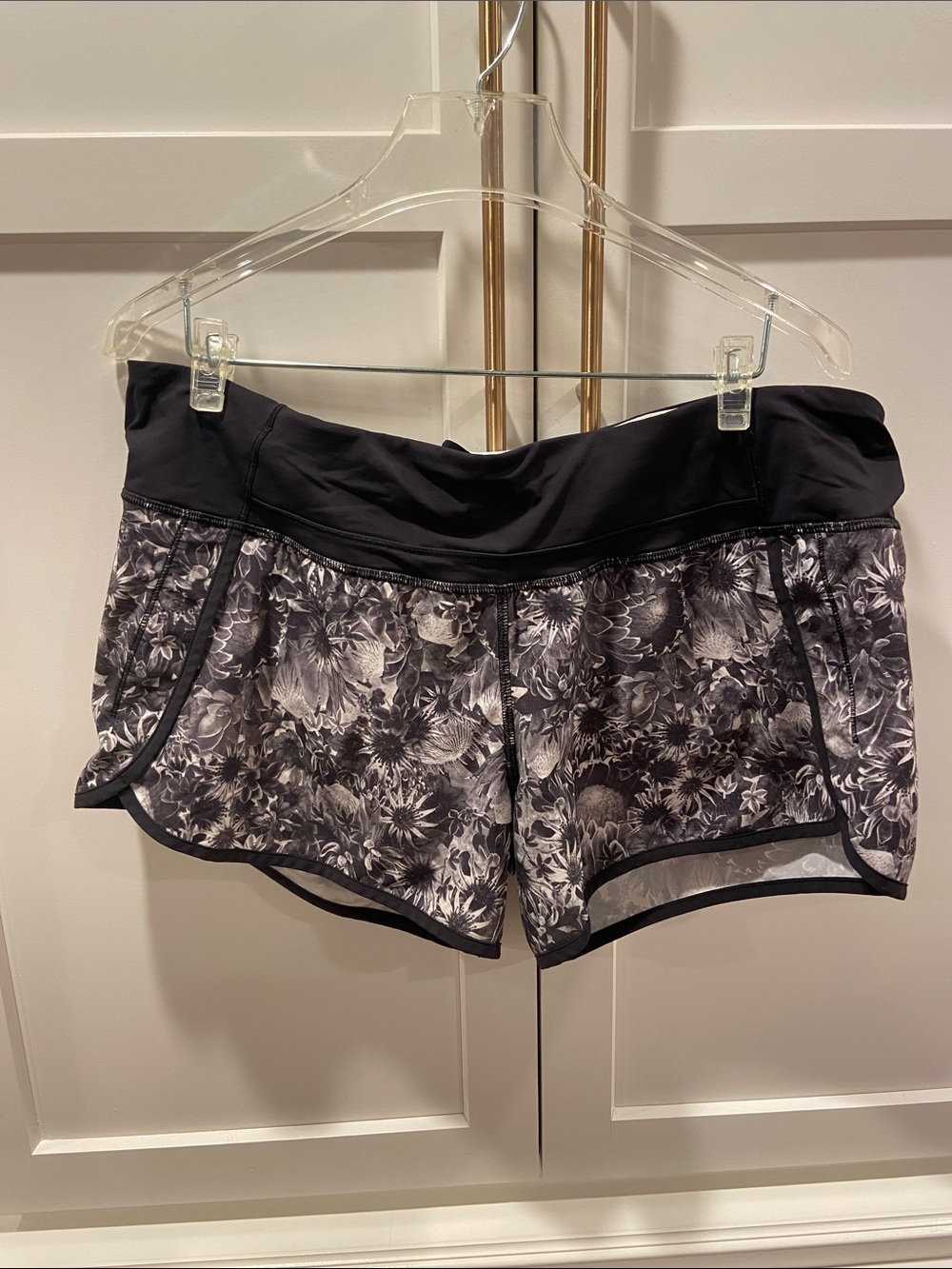 lululemon athletica Black Floral Print Women's Athletic Shorts